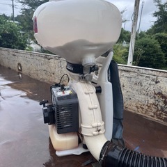 丸山　MDJ61G-26動力散布機　中古　の画像
