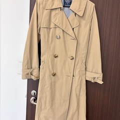女子服の画像