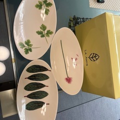新品お皿の画像