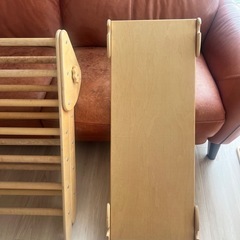 子供　モンテッソーリ　滑り台　遊具の画像
