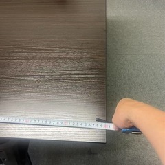 会議用テーブルと椅子の画像