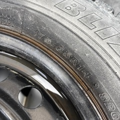 スタッドレスタイヤ　ブリザック　175/65R14の画像