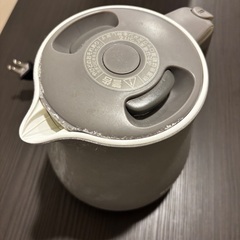 電気ケトル　タイガーの画像