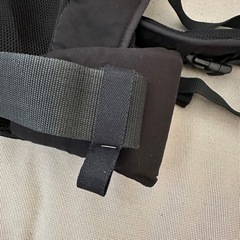 エルゴベイビー抱っこ紐ベビーキャリア黒ブラックの画像