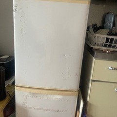 冷蔵庫の画像
