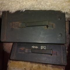 米軍放出品弾薬箱2個の画像