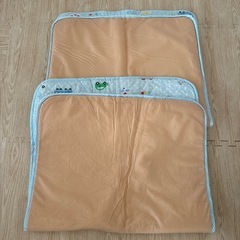 【お話し中】【差し上げます】ウレタンマット　お昼寝布団　70×120   2枚セットの画像
