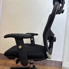 オフィスチェアの画像