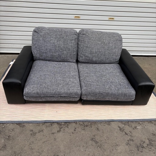 ザイオン　ファブリック　ローソファー　レザー仕様　2人掛け　一人暮らし　単身赴任