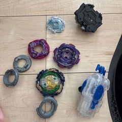 ベイブレード　ドーム　などセットの画像
