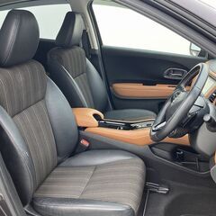 内装もお洒落なホンダ　ヴェゼル(*'▽')の画像