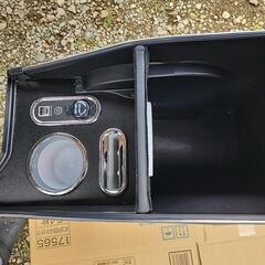 美品！NV200 バネットバン　コンソールボックス！の画像