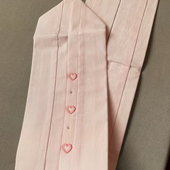 新品　浴衣用重ね衿  1点　薄桃色 ハート♡刺繍＆ミニスワロの画像