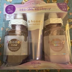 (未使用)シャンプー、トリートメントのセット(ヘアパック付き)の画像
