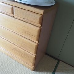 5段チェスト、美品、134ｘ53ｘ97、スライド箪笥、チェストの画像