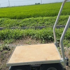 中古アルミ製ハンドルの台車の画像