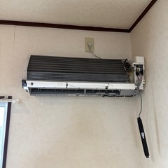 『エアコンクリーニング』　家庭用エアコン1台5000円‼️