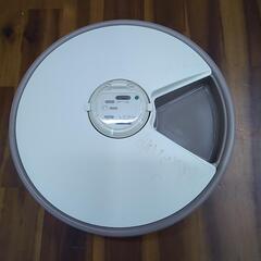 値下げしました！ペット自動給餌器(電池別売)　84235の画像