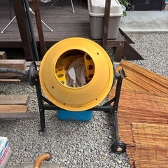 電動コンクリートミキサー