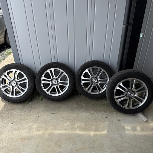 NBOXカスタム純正14インチ アルミホイール　スタッドレスタイヤ付き