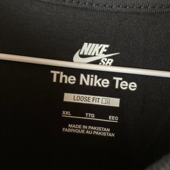 新品未使用　NIKE Tシャツ　XXLサイズの画像