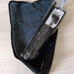 新品　LEDライト付き　折り畳み傘　丈夫な12本骨の画像