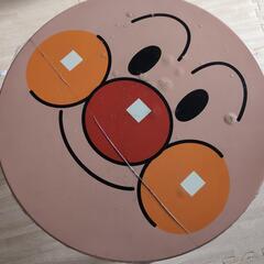 アンパンマンテーブルの画像