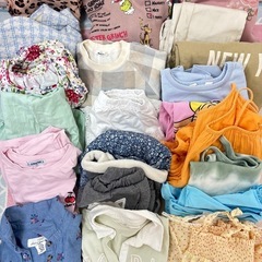 子供服　まとめ売り　女の子　130、140 の画像