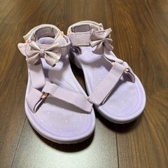 キッズファッションサンダル:紫色