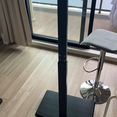 テレビスタンドの画像