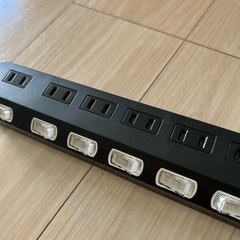 エレコム　コンセントタップ　ブラックの画像