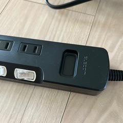 エレコム　コンセントタップ　ブラックの画像