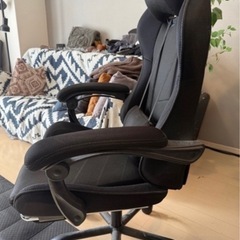 ゲーミングチェアの画像