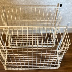 吊り戸棚4点セットの画像