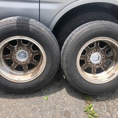 ⭐️200系ハイエース等夏タイヤアルミセットの画像