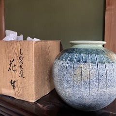 壺の画像