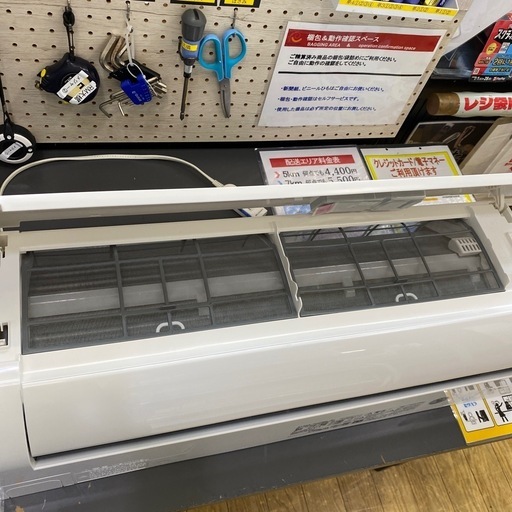 9/19値下げしました⭐️高年式⭐️2023年製 HITACHI 2.2kwルームエアコン RAS-D22MBK-W 主に6畳 凍結洗