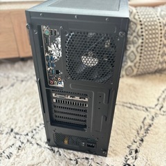 ゲーミングデスクトップPCの画像
