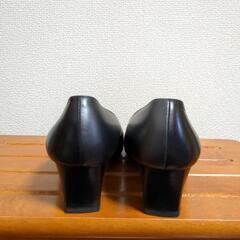 超美品なパンプスの画像