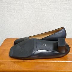超美品なパンプスの画像