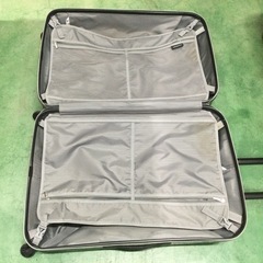 無料　キャリーケースの画像
