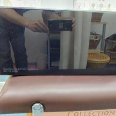 小型冷蔵庫とレンジの画像