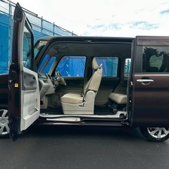 快適なターボ☆低走行6万キロ台☆月々9千円〜分割可❗️車検2年付き！【名義変更代込み】広い車内！大人気‼️ダイハツ タント☆スマートアシスト付き☆Bluetoothナビ付き☆走行中DVD見れます☆事故修復歴無し☆電動スライドドア☆ドライブレコーダー☆そのまま乗って帰れます！の画像