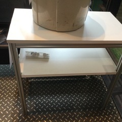 無料　テーブル