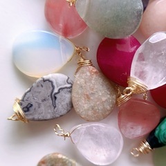 【時間自由】【在宅！】アクセサリーパーツのライブ配信販売できる方募集！の画像