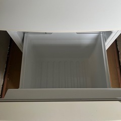 ①冷蔵庫　19年製の画像