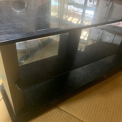 テレビ台の画像