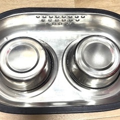 美品　ペット用　フード　ボウル　皿　ステンレス ペット ひっくり返らない　滑り止め　滑らない　ダブルボウル　食器台 食器スタンド 食事 ご飯 エサ ドッグフード 水入れ ペット 餌入れ　餌 犬 猫　小型犬　中型　の画像