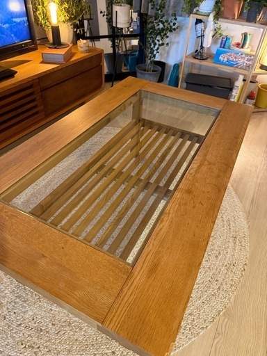 クラッシュゲート　PUKA COFFEE TABLE