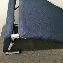 折りたたみベッドの画像